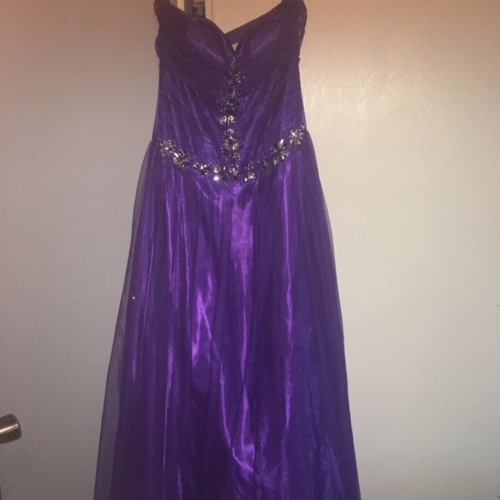Purple quince / prom dress